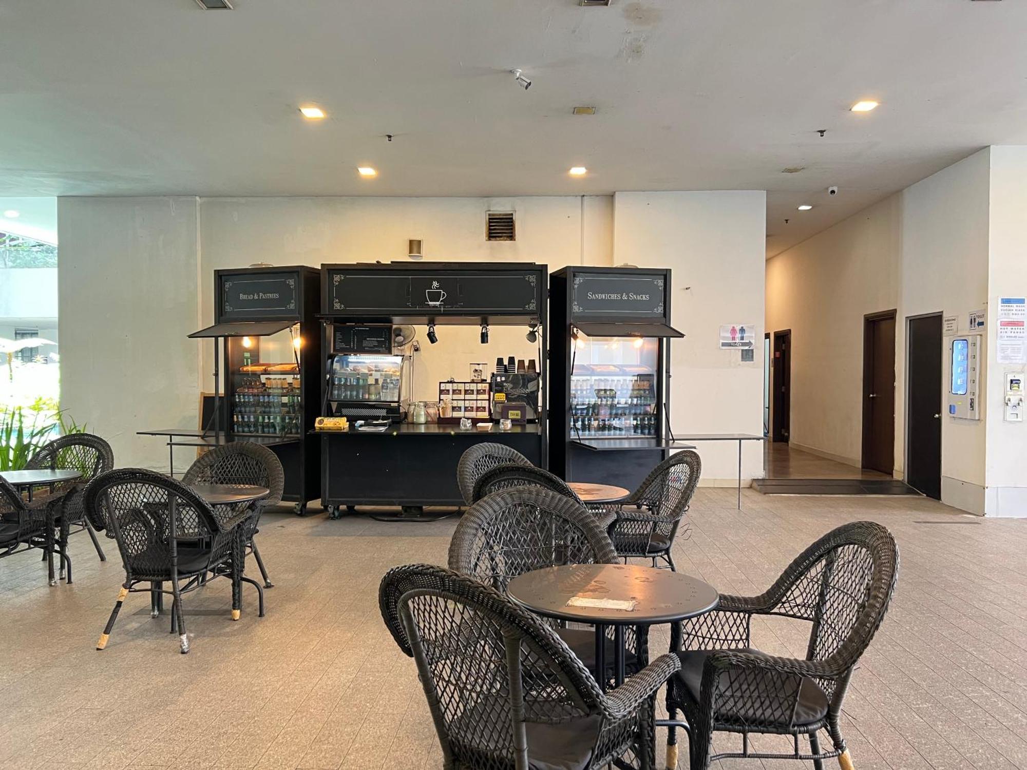 Regalia Spritz Empire Hostel Κουάλα Λουμπούρ Εξωτερικό φωτογραφία